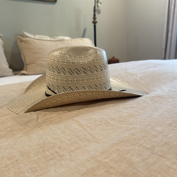 New 🎉 Rodeo King straw hat - Picture 3 of 6